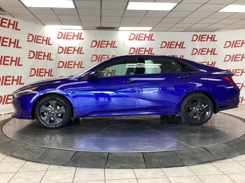 Used 2022 Blue Hyundai SEL image 4