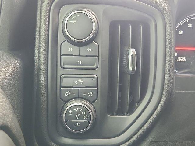 Used 2021 SUMMIT WHITE Chevrolet Custom image 16