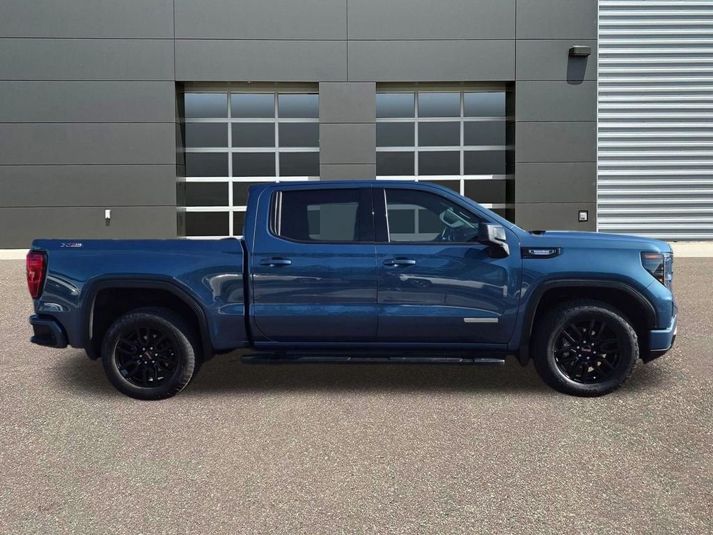 Certified Used 2024 Downpour Metallic GMC Elevation image 4