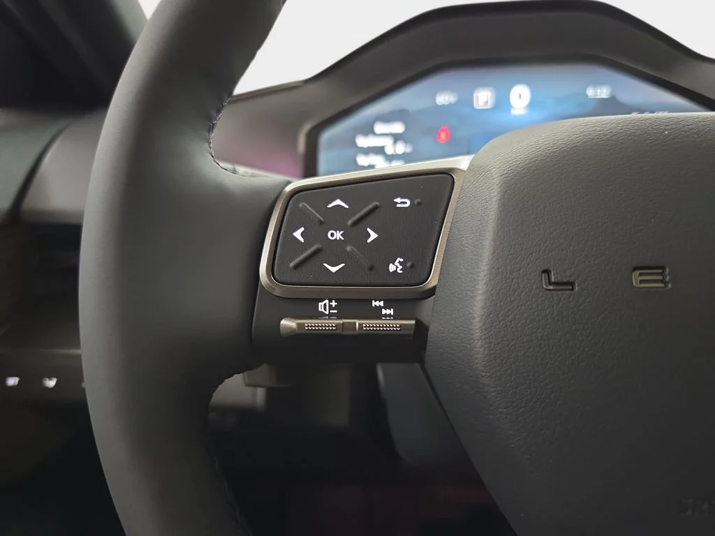 New 2026 Iridium Lexus LUXURY AWD image 17