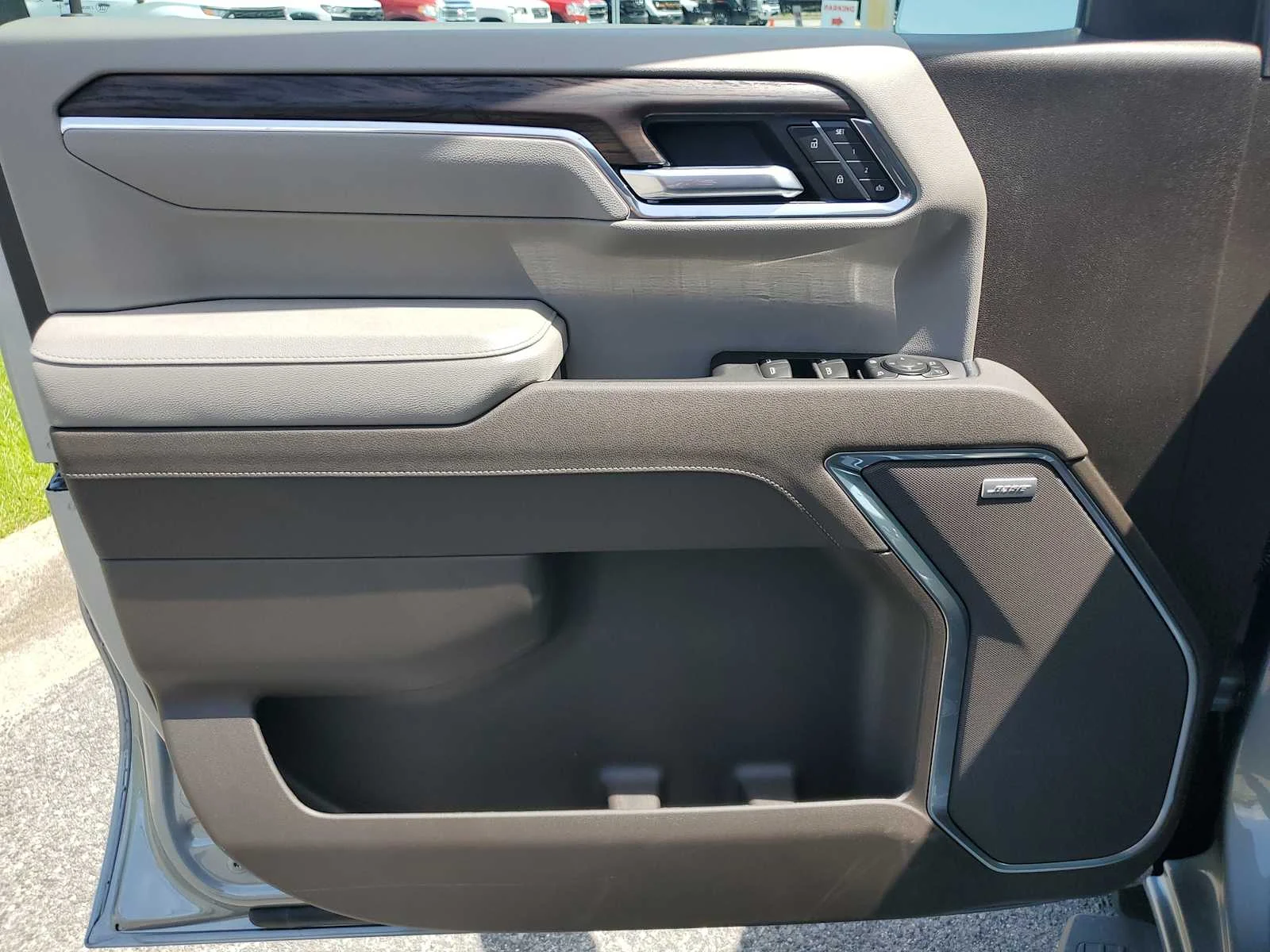 New 2026 Sterling Metallic GMC SLT image 26