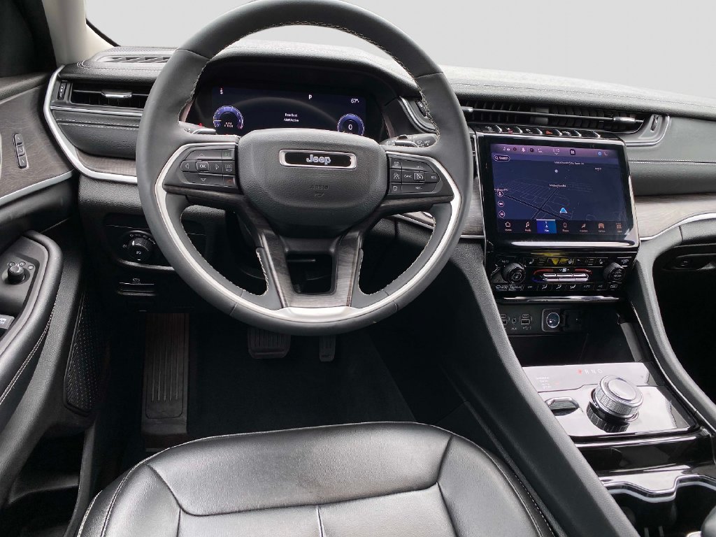Used 2023 Black Jeep Limited image 13
