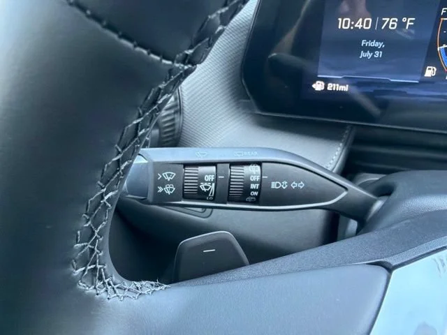 New 2027 Sterling Gray Metallic Chevrolet LT image 32