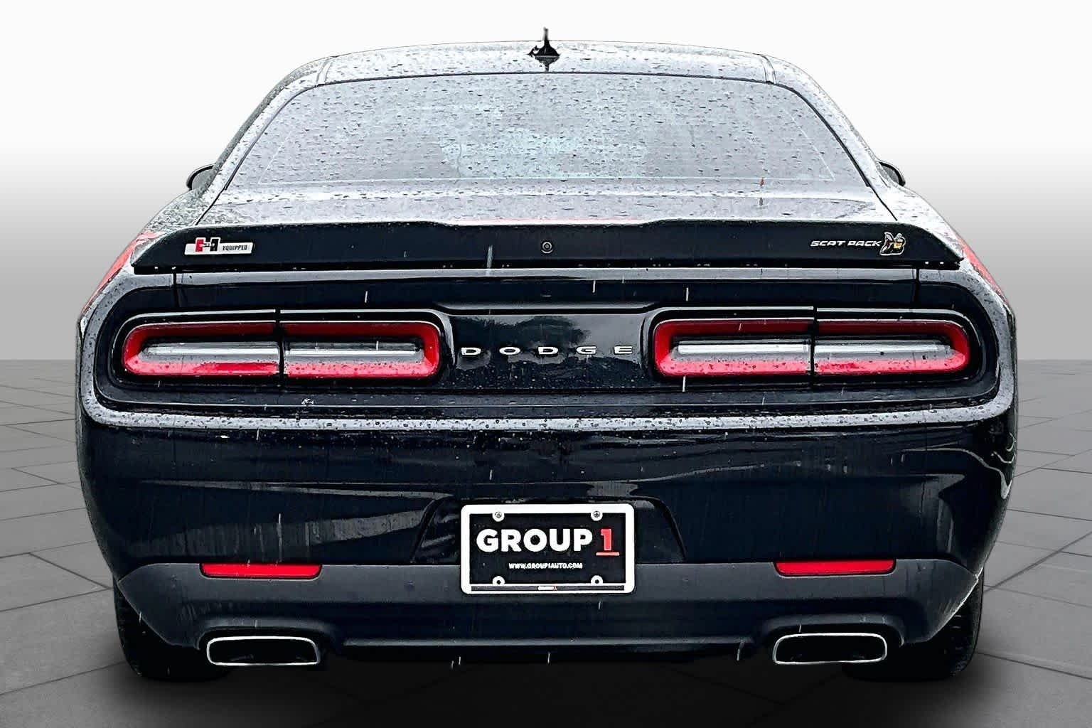 Used 2021 Pitch Black Clearcoat Dodge R/T Scat Pack image 9