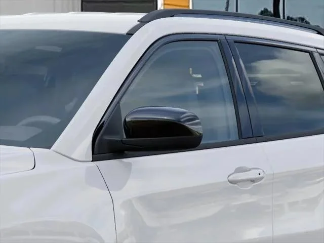 New 2026 Bright White Clearcoat Jeep Latitude image 64