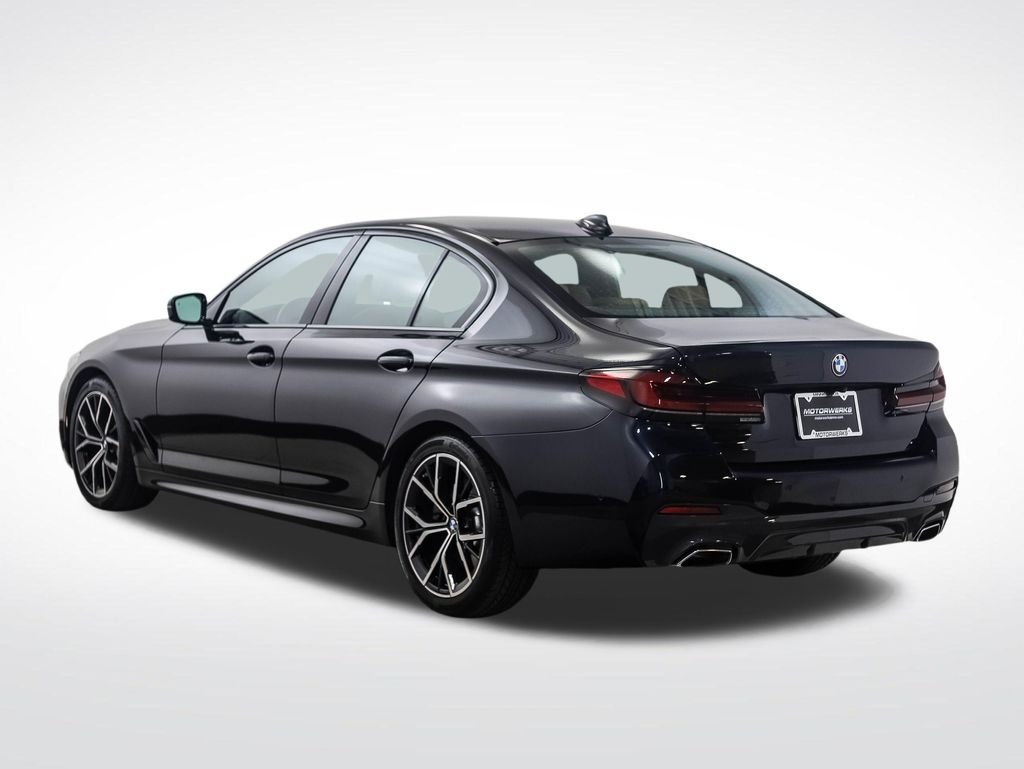 Certified Used 2023 Carbon Black Metallic BMW 530i xDrive image 3
