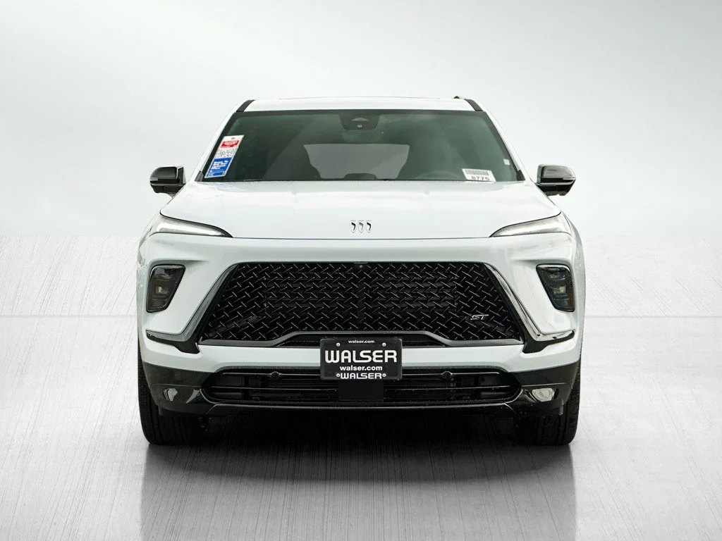 New 2026 Iridescent White Tricoat Buick Sport Touring image 2