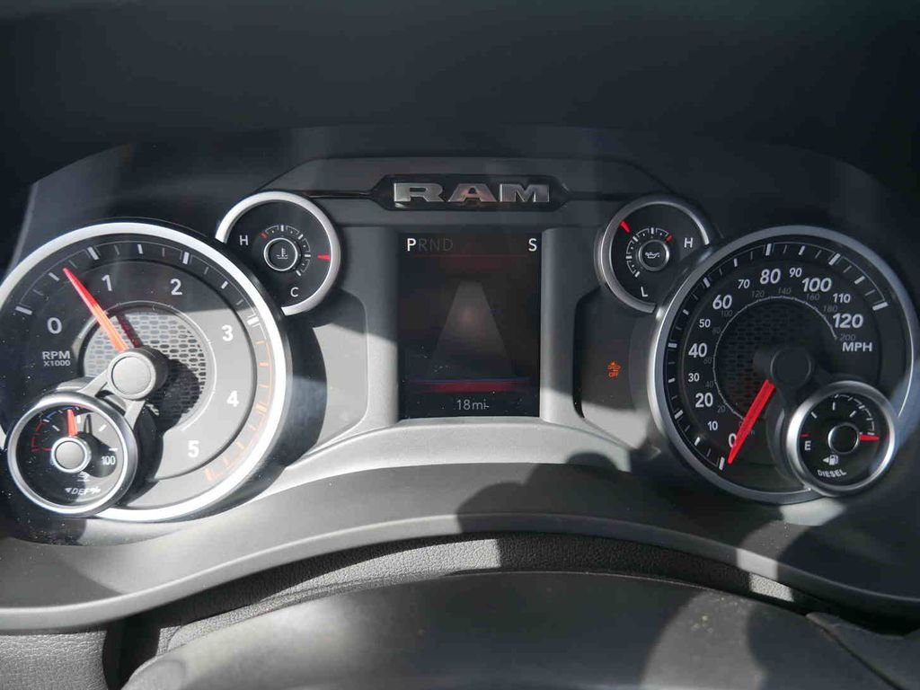 2026 RAM 3500 Tradesman - Photo 45