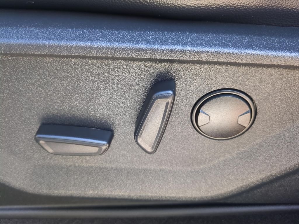 Used 2024 Gray Ford Tremor image 16