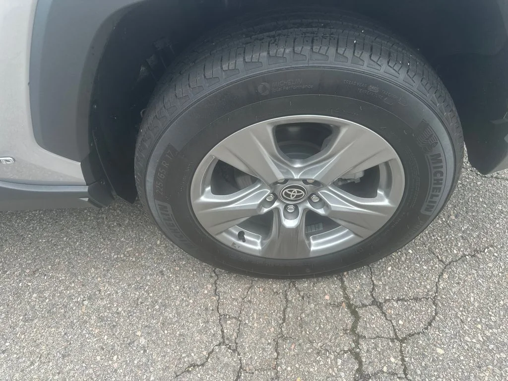Used 2024 Silver Toyota XLE image 14