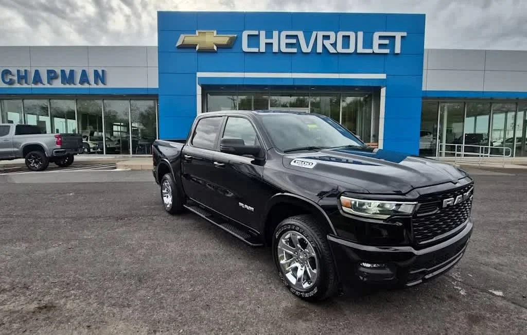 2025 RAM 1500 Big Horn/Lone Star 4x4 Crew Cab 5'7's photo