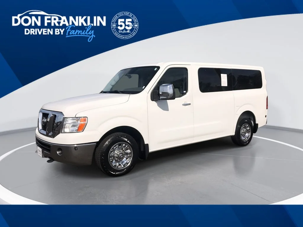2016 Nissan NV 3500 SL V8's photo