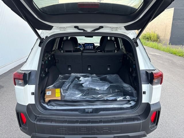 2026 Subaru Outback Premium - Photo 10