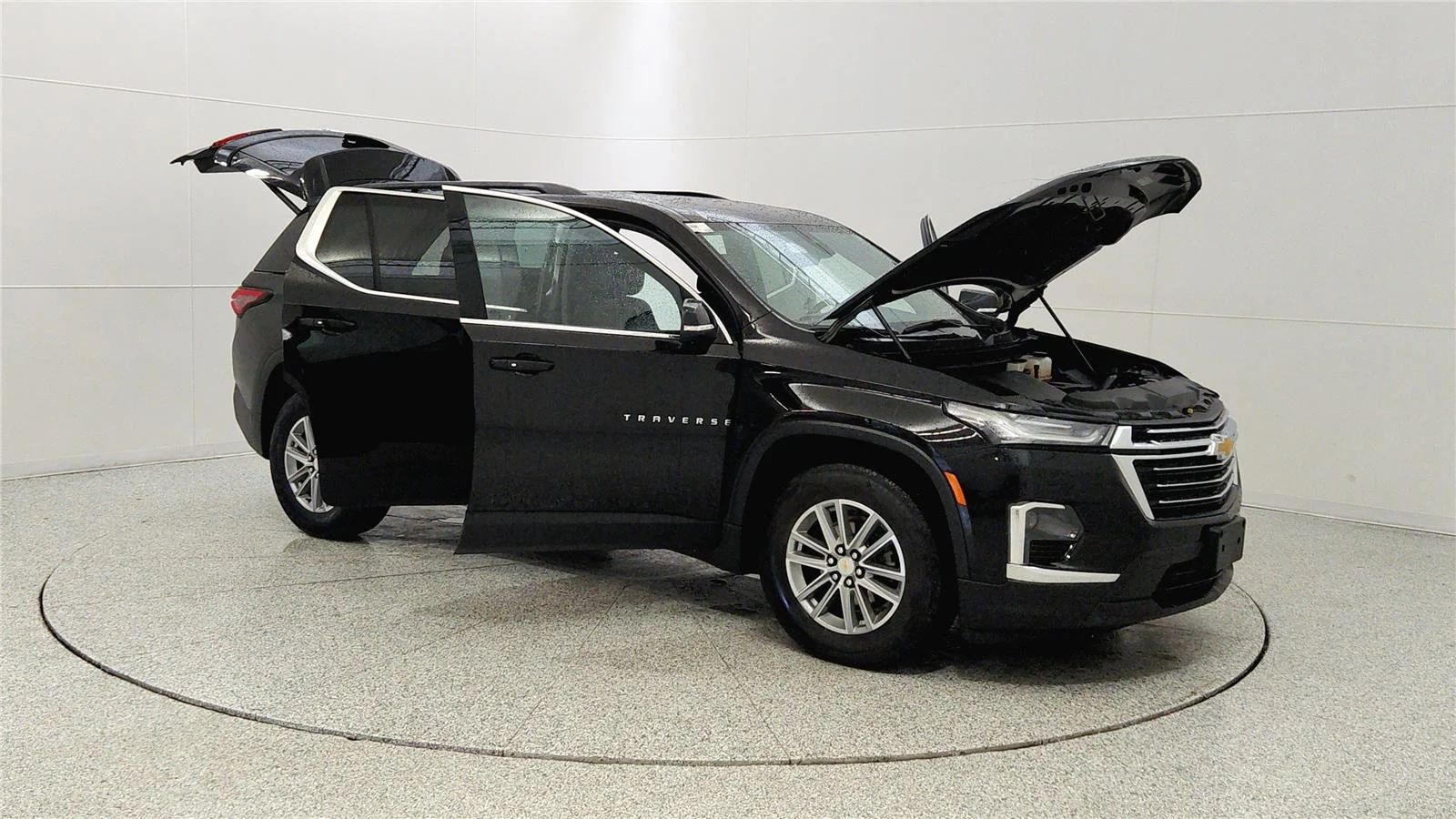 Used 2023 Mosaic Black Metallic Chevrolet LT Cloth image 9