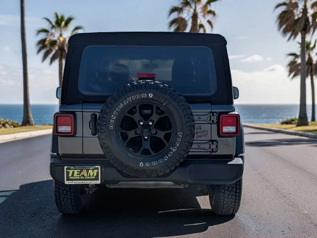 Used 2021 Gray Jeep Unlimited Willys image 6