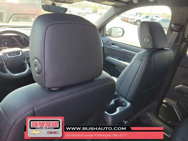 2026 GMC Acadia Elevation - Photo 17