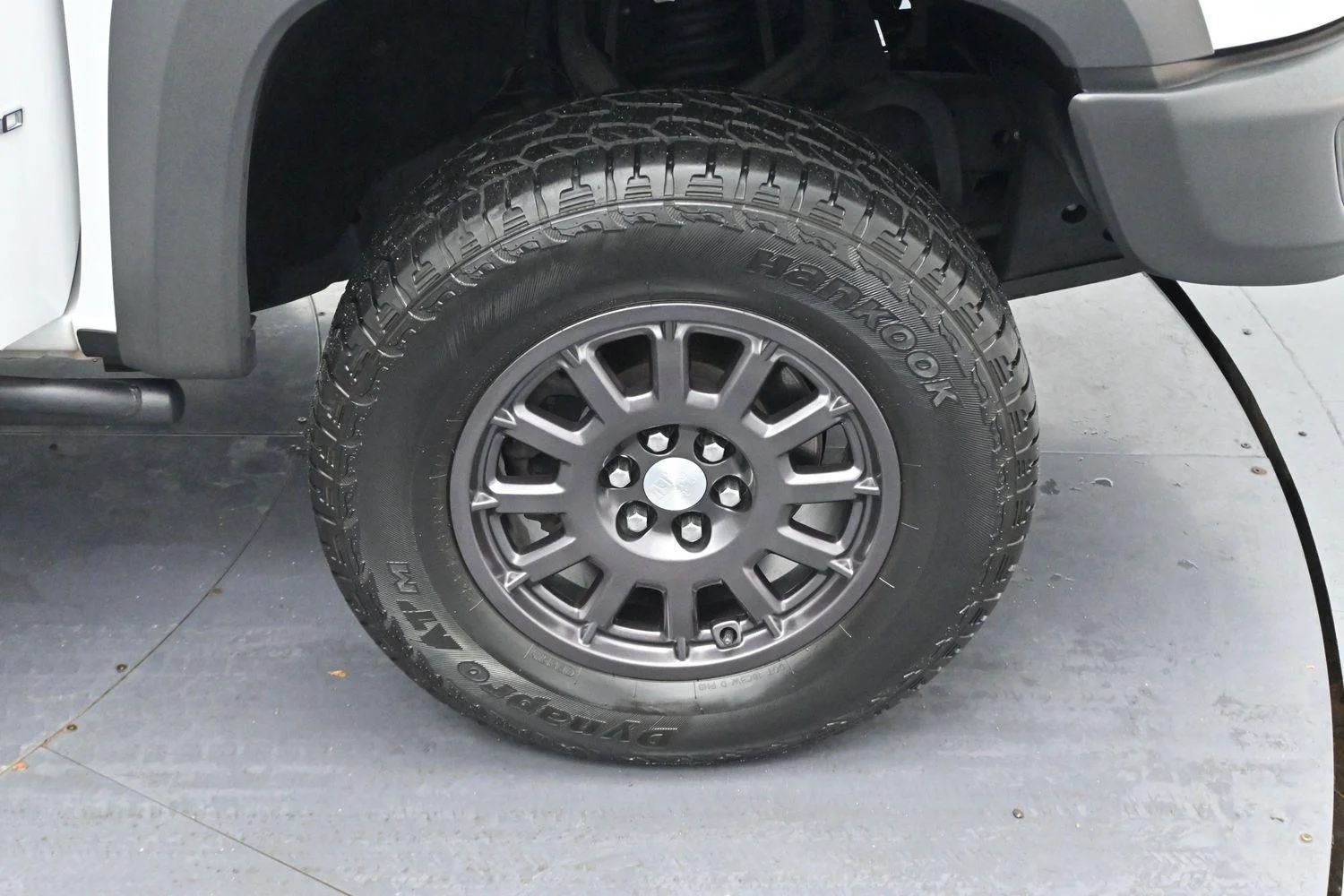 Used 2022 Summit White Chevrolet ZR2 image 30