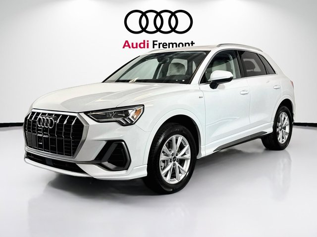 2025 Audi Q3 S line Premium