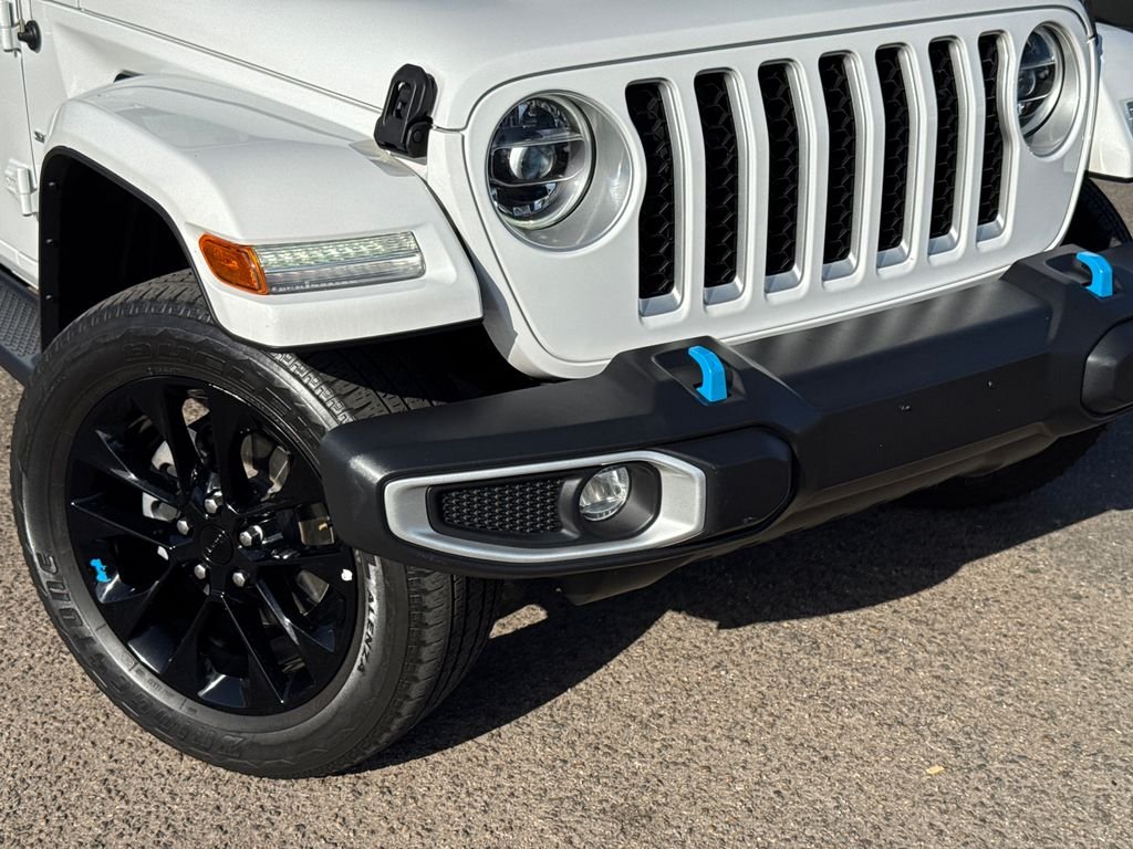 Certified Used 2022 White Jeep Unlimited Sahara 4xe image 6
