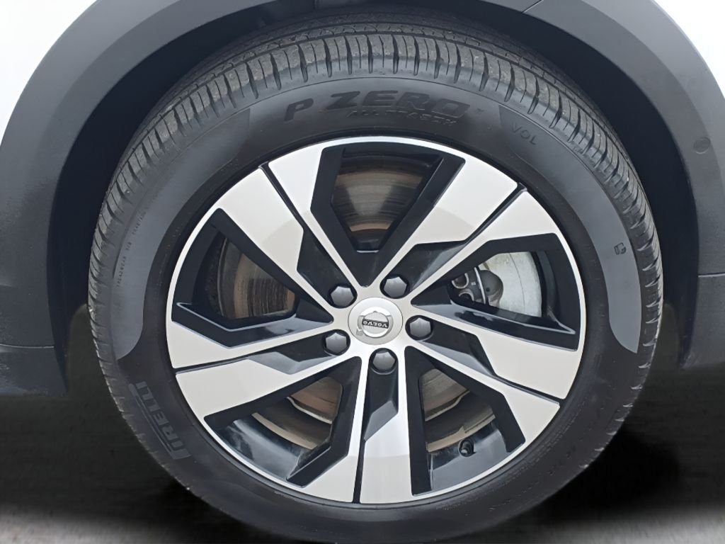 2025 Volvo V60 Cross Country Plus - Photo 26
