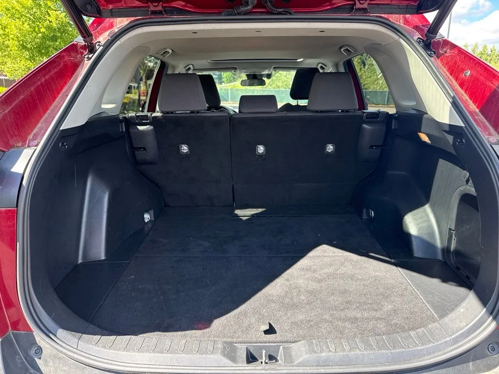 2020 Toyota RAV4 XLE - Photo 21