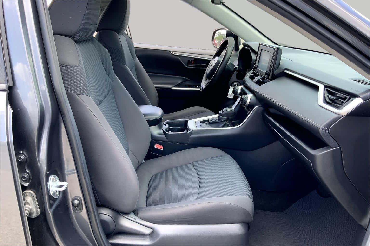 Used 2021 Magnetic Gray Metallic Toyota LE image 9