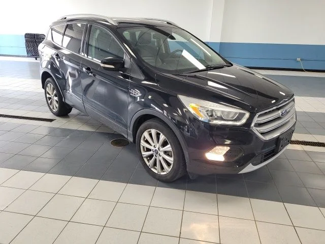 2017 Ford Escape Titanium 4WD's photo