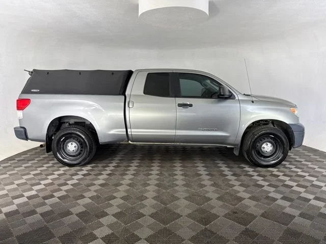 Used 2010  Toyota Grade image 5