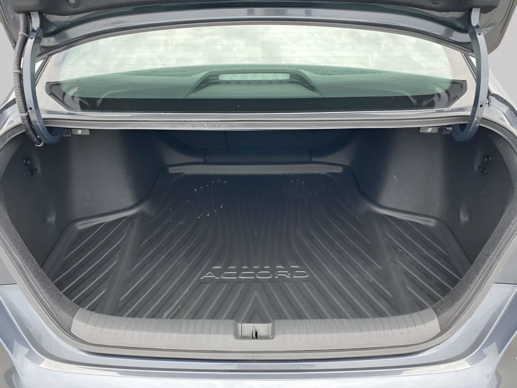 Used 2024 Gray Honda EX image 9