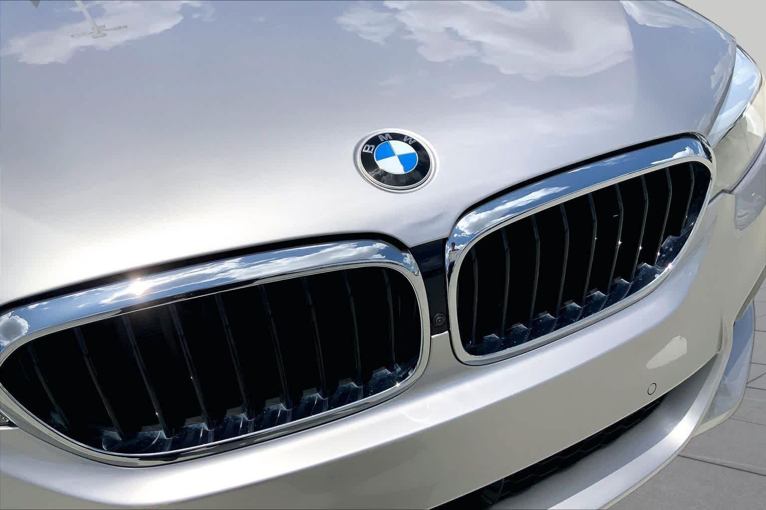 Used 2019 Rhodonite Silver Metallic BMW 540i image 29