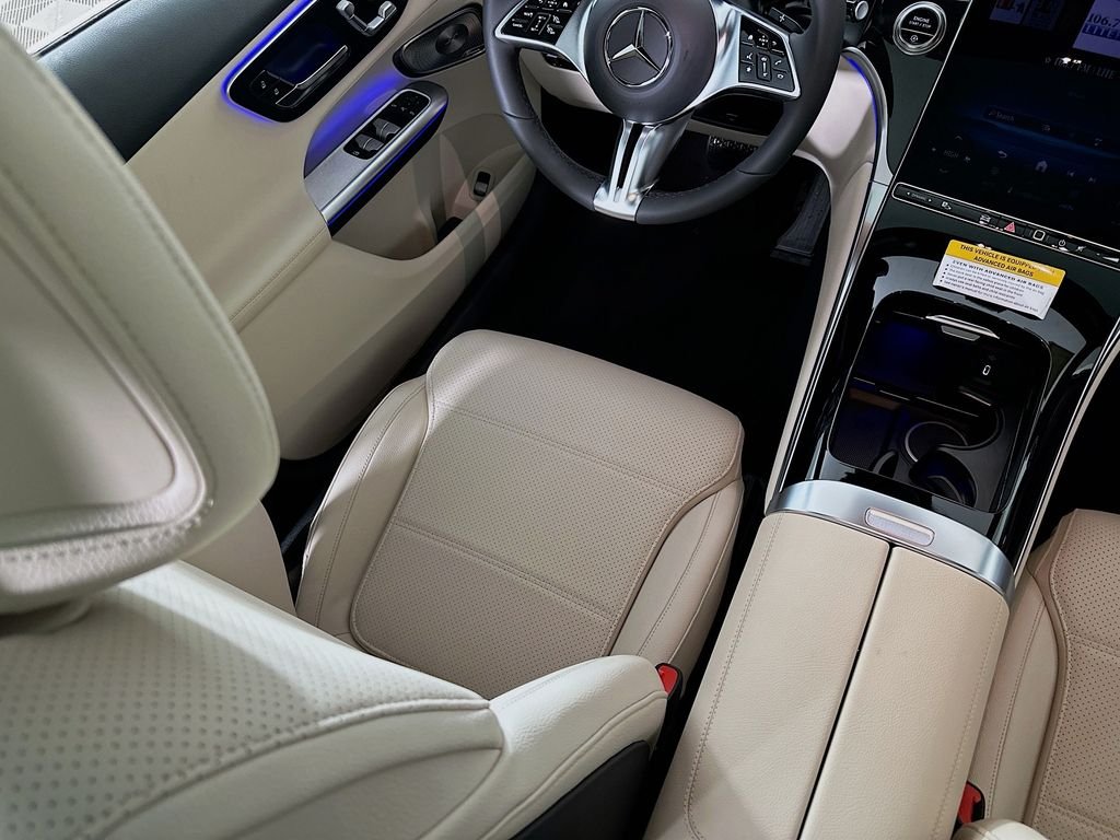 Used 2026 White Mercedes-Benz GLC 300 image 24