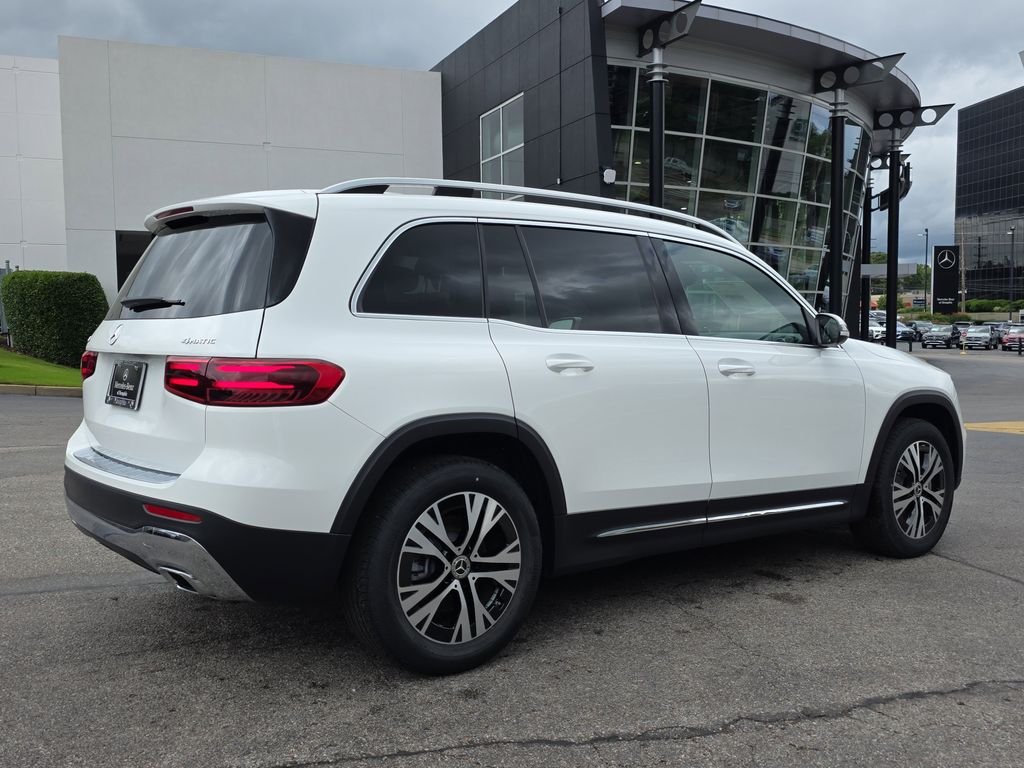 New 2026 White Mercedes-Benz GLB 250 image 5