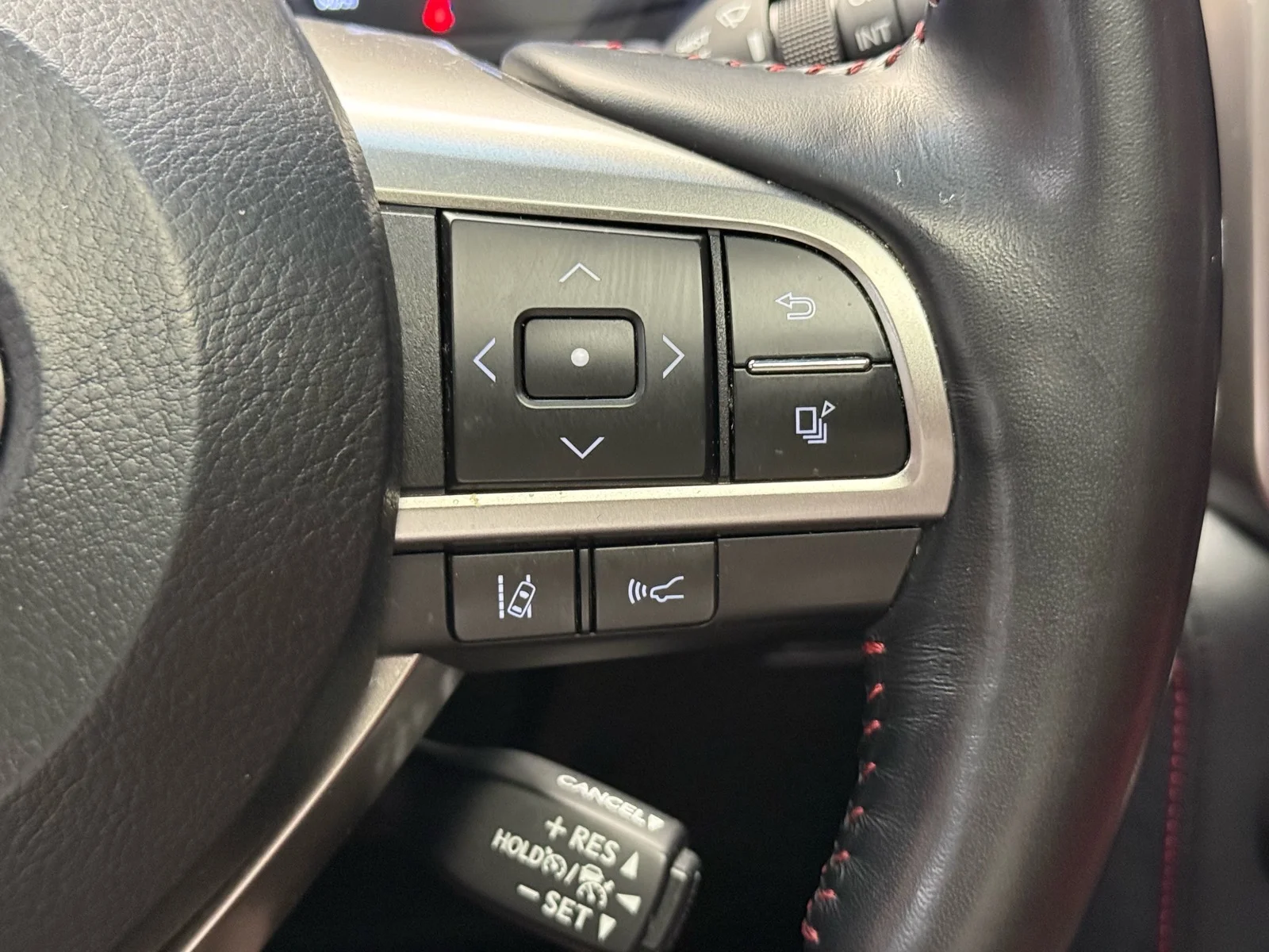 Used 2022 Starfire Pearl (077) Lexus PREMIUM image 12