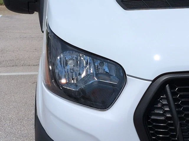 New 2026 Oxford White Ford Cargo Van image 10