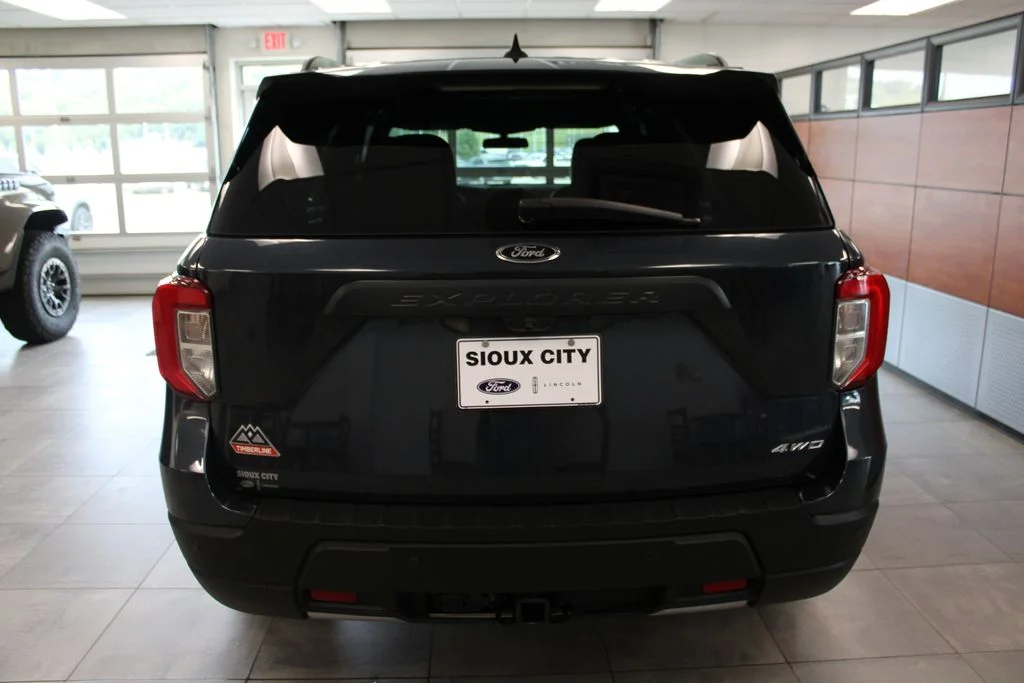 Certified Used 2022 Stone Blue Metallic Ford Timberline image 4