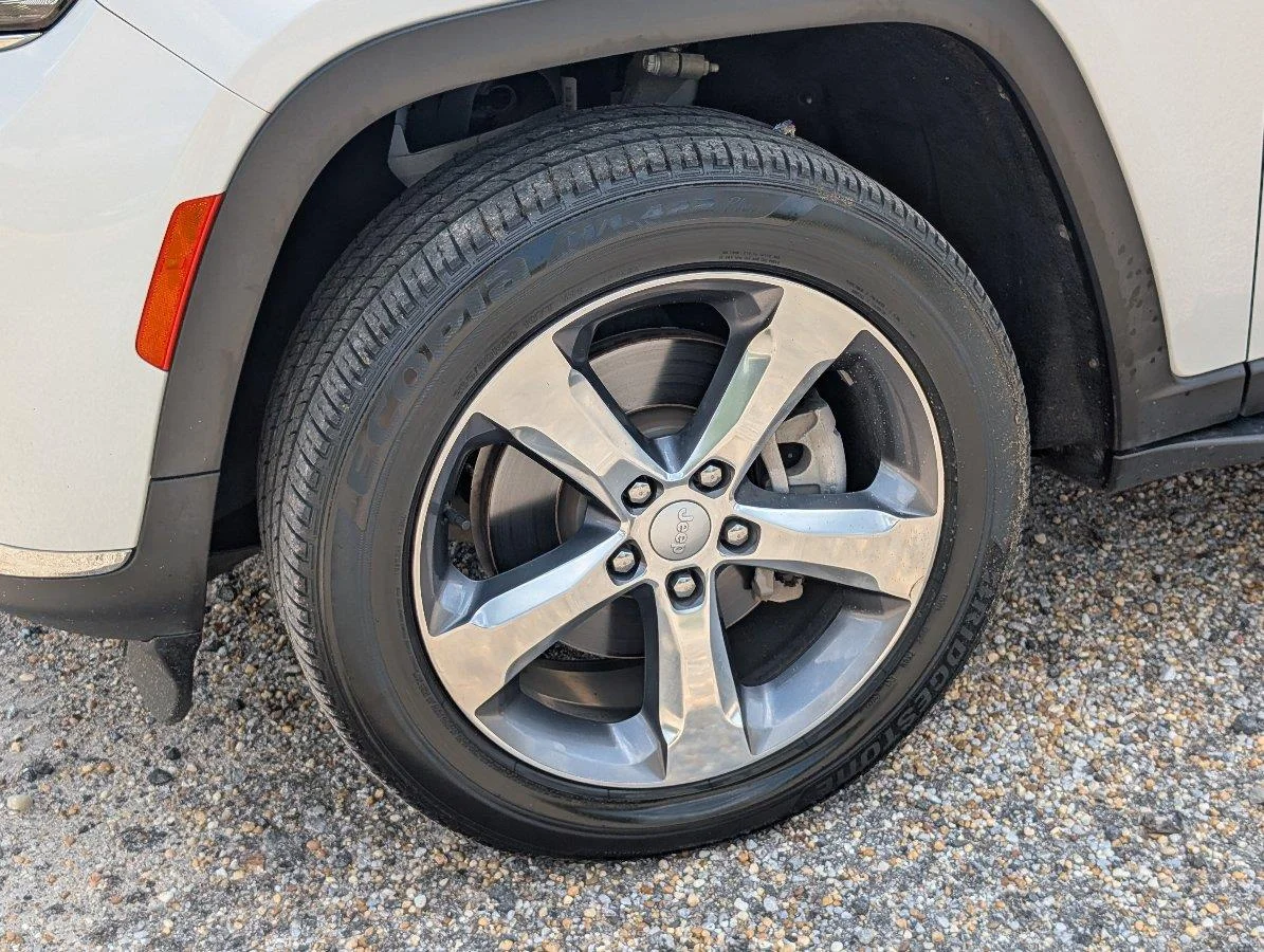 Used 2021 Bright White Clearcoat Jeep Limited image 11