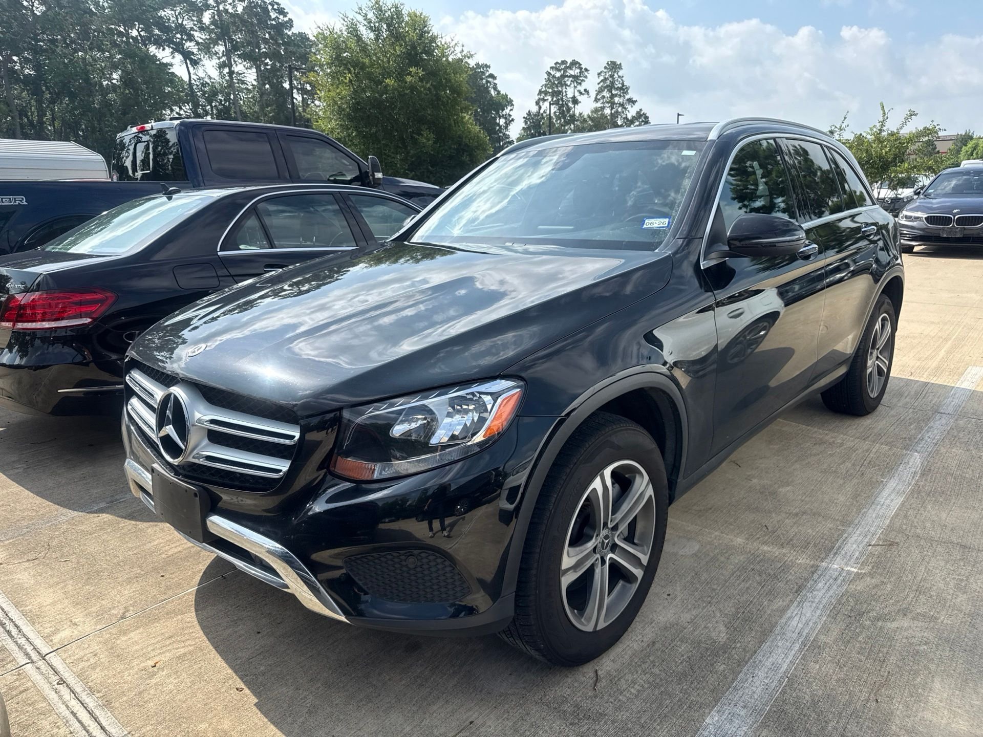 Used 2019 Black Mercedes-Benz GLC 300 image 8