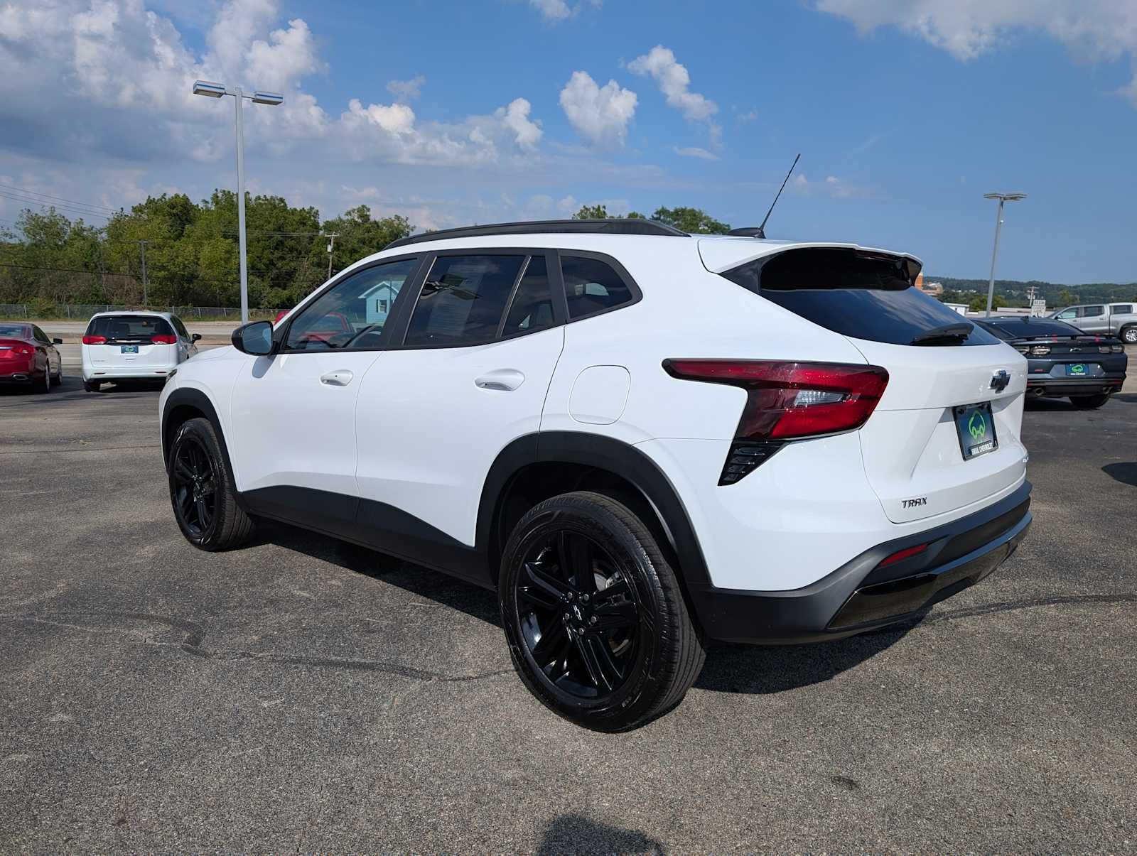 Used 2024 Summit White Chevrolet ACTIV image 10