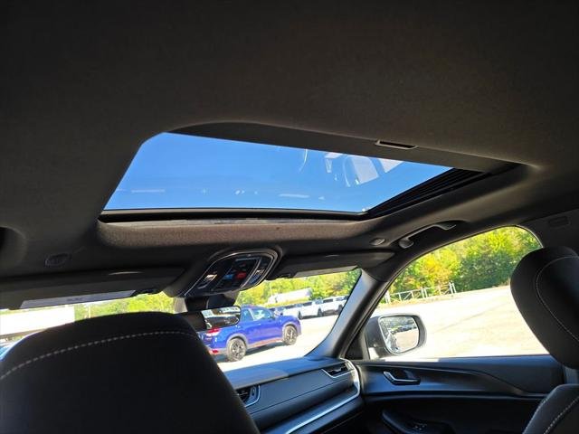 2025 Jeep Grand Cherokee Laredo - Photo 14