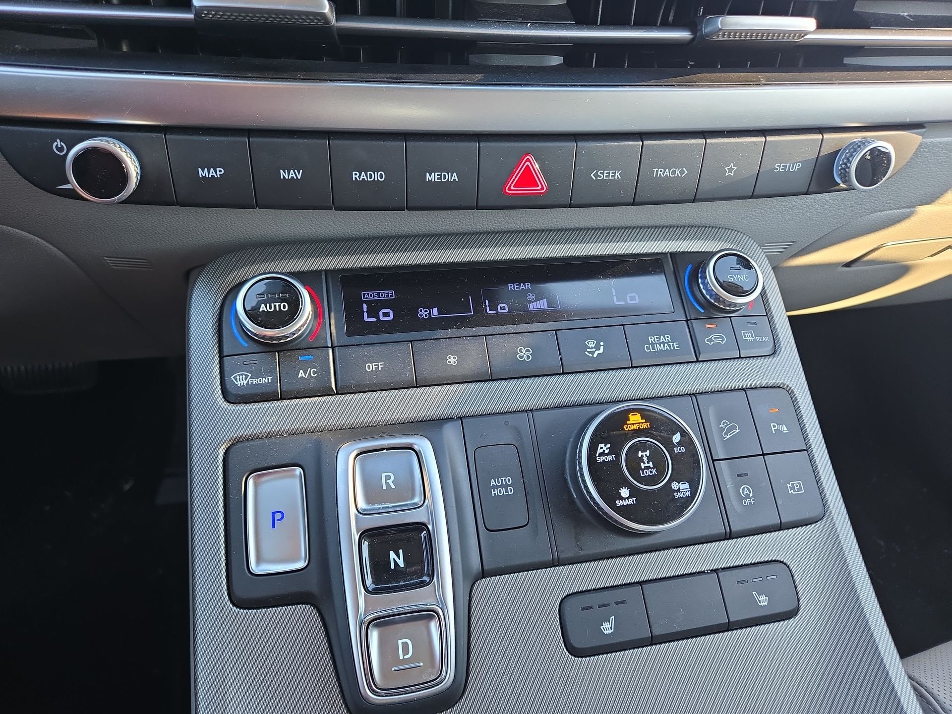 Used 2025 Gray Hyundai SEL image 11