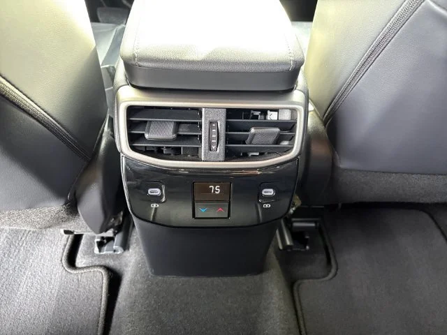 Used 2023 Silver Lexus RX 350 image 22