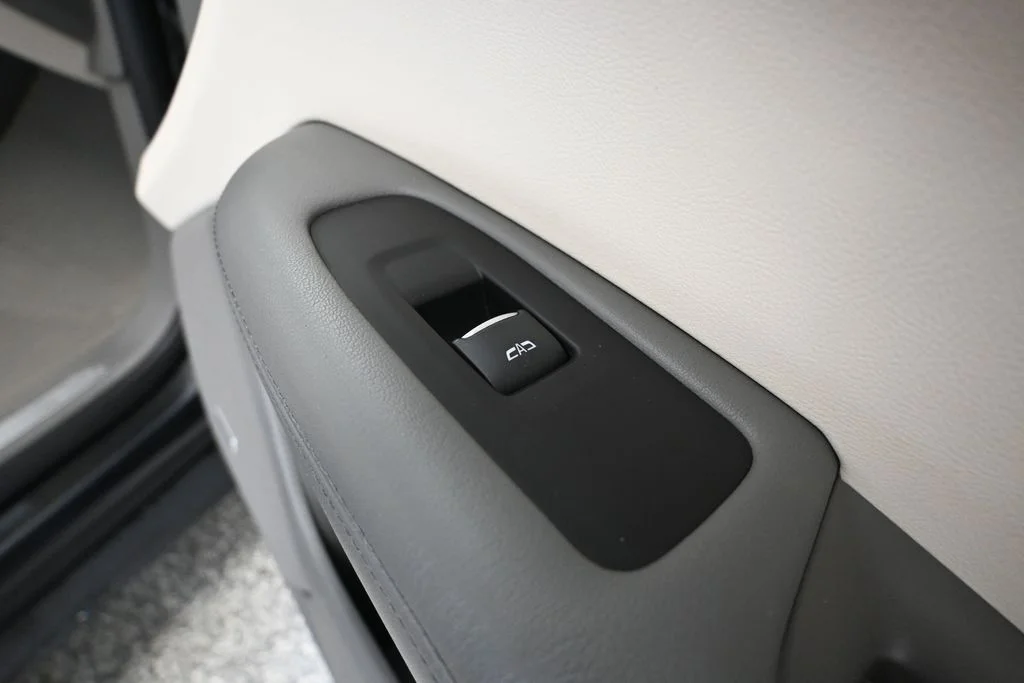 Used 2019 Black Cadillac Luxury image 48