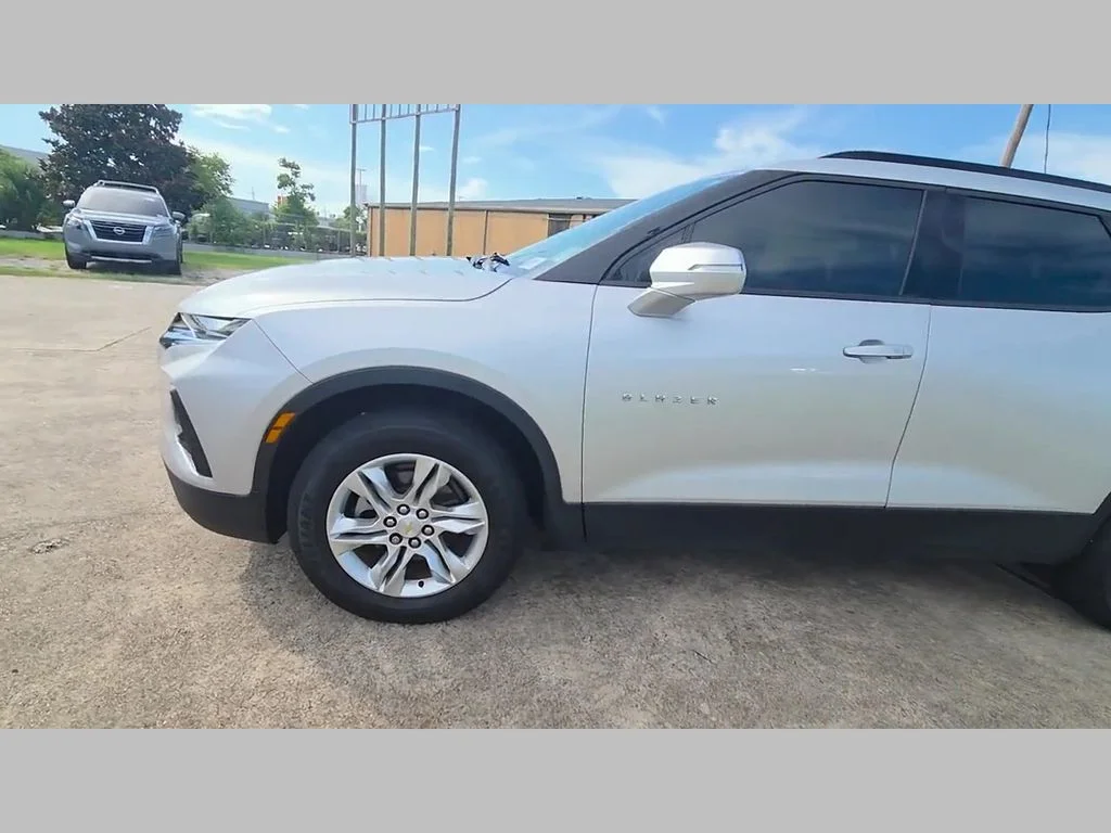 Used 2019 Silver Chevrolet Base image 47