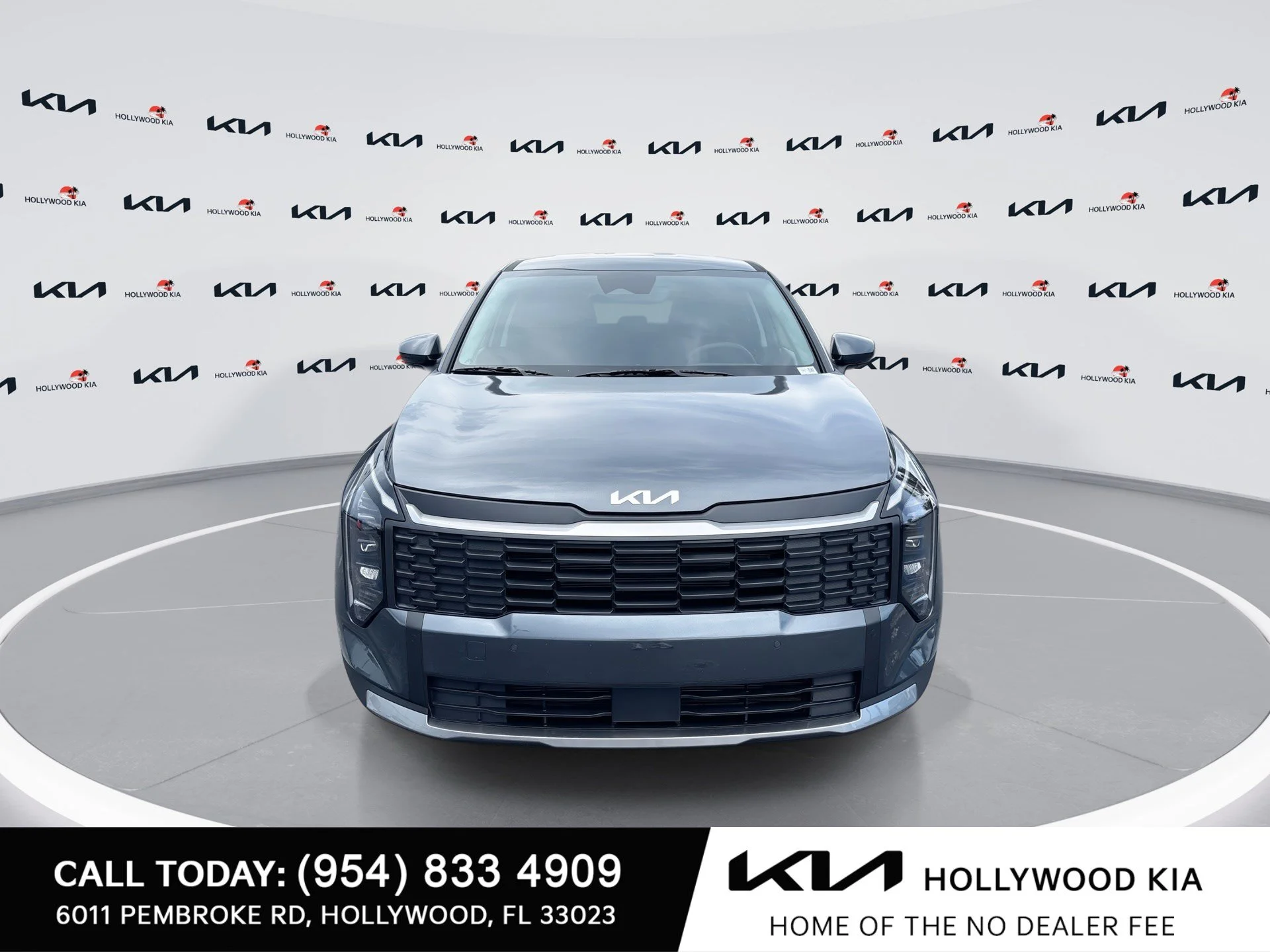 New 2026 Gravity Gray Kia LX image 3