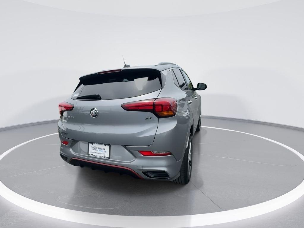 Used 2023 Gray Buick Select image 7
