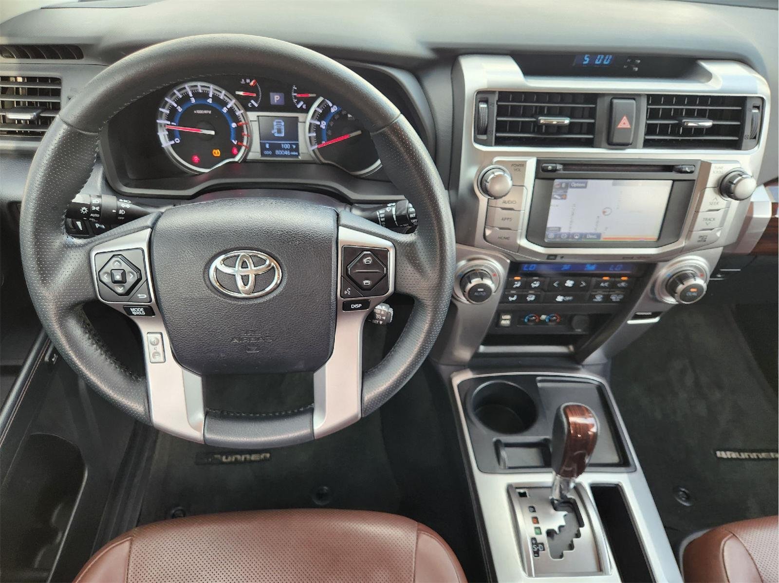 2018 Toyota 4Runner photo 28 of 34