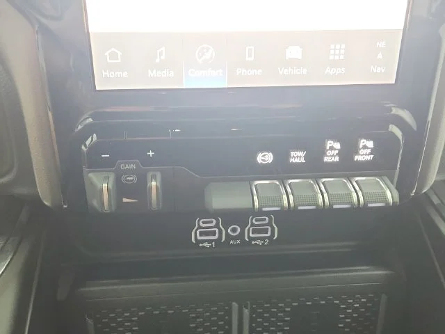 New 2026 Silver Ram Laramie image 37