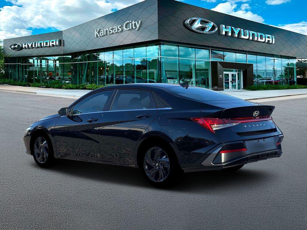 New 2026 Abyss Black Hyundai SEL Sport image 4