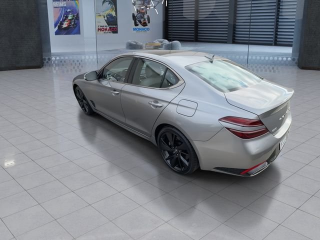 2023 GENESIS G70 Standard - Photo 6
