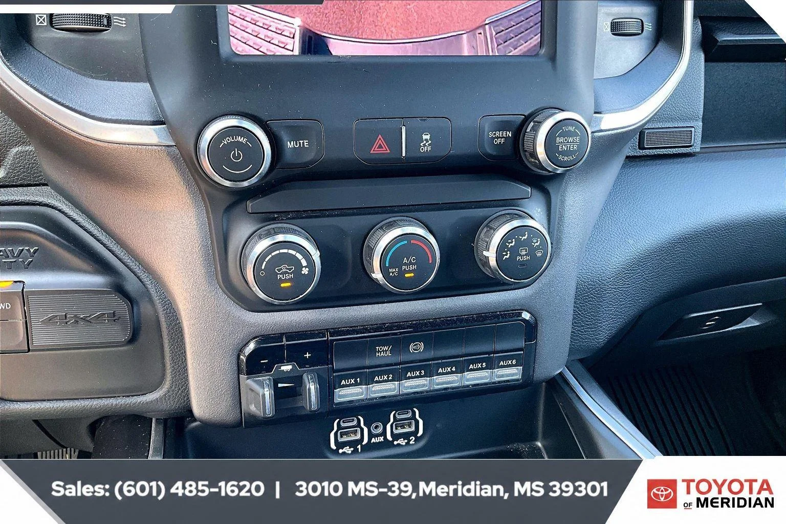 Used 2023 Granite Crystal Metallic Clearcoat Ram Big Horn image 22